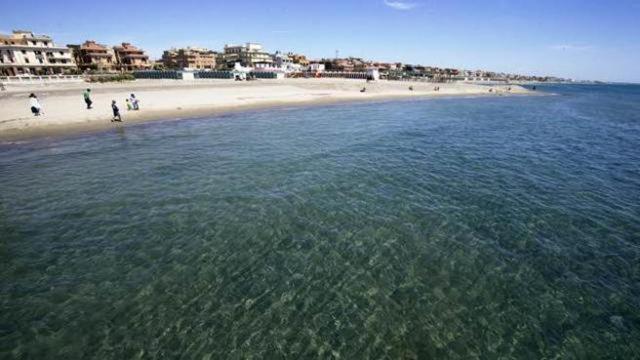Grande, Vista Mare A 2 Passi Dalla Spiaggia Lido di Ostia Dış mekan fotoğraf