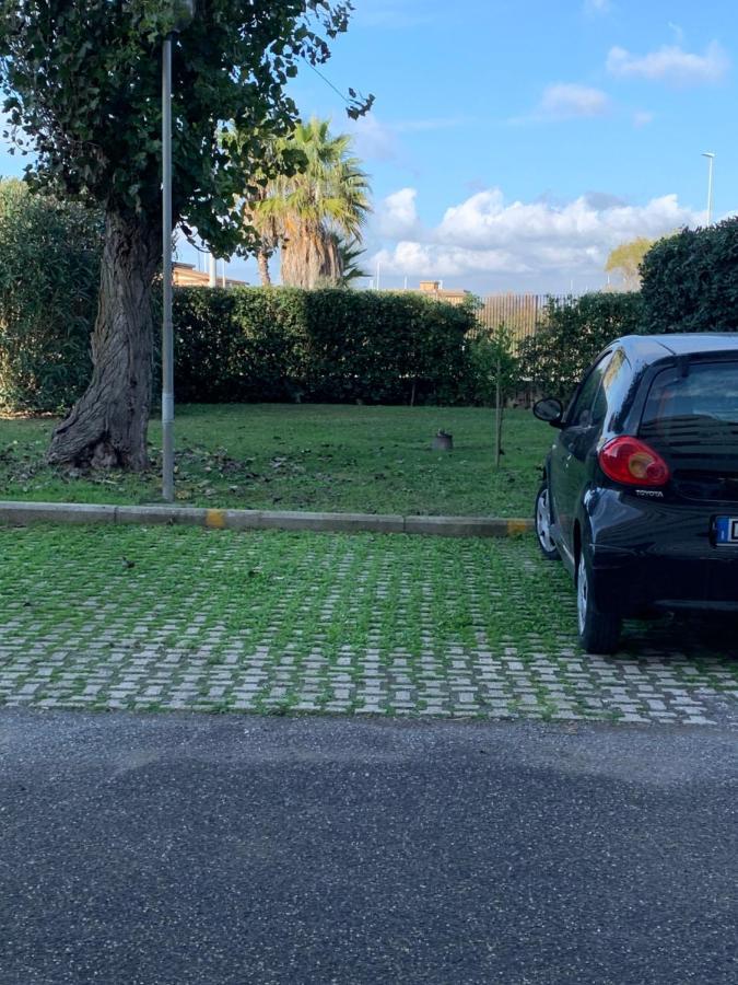 Grande, Vista Mare A 2 Passi Dalla Spiaggia Lido di Ostia Dış mekan fotoğraf